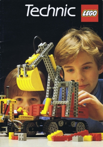 Lego 1984 Medium Technic European (EU I (DK/N/S/SF) 105380/105480)
