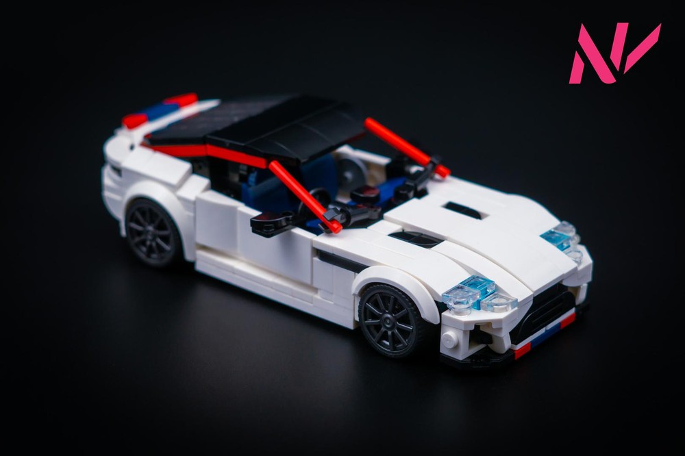 Lego Aston Martin DBS Superleggera (Concorde edition)