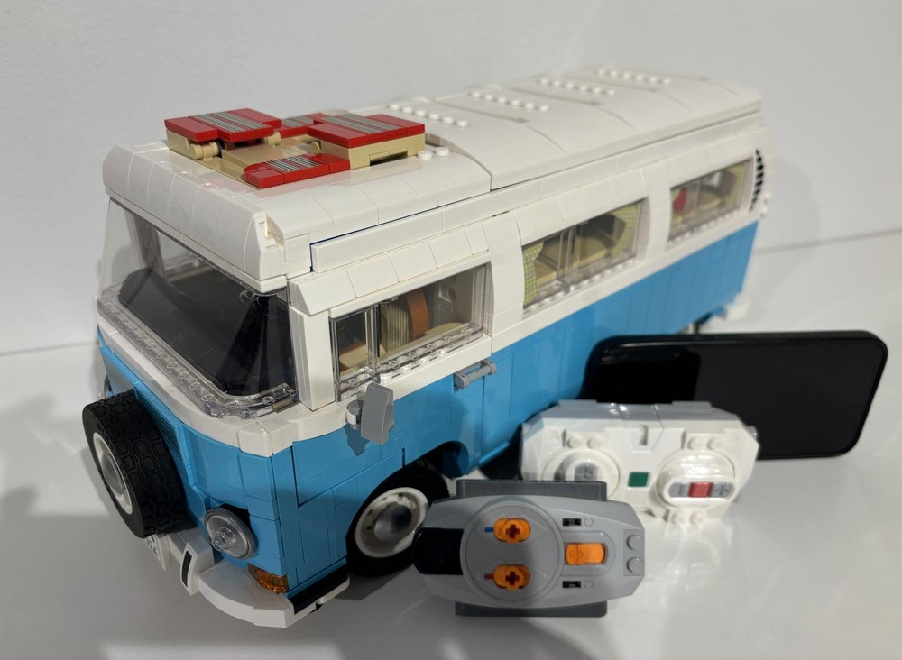 Lego 10279 VW Bus T2 RC Conversion