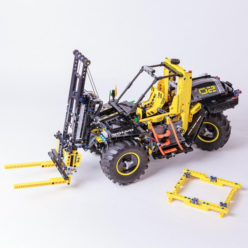 Lego Forklift (42081 c-model)