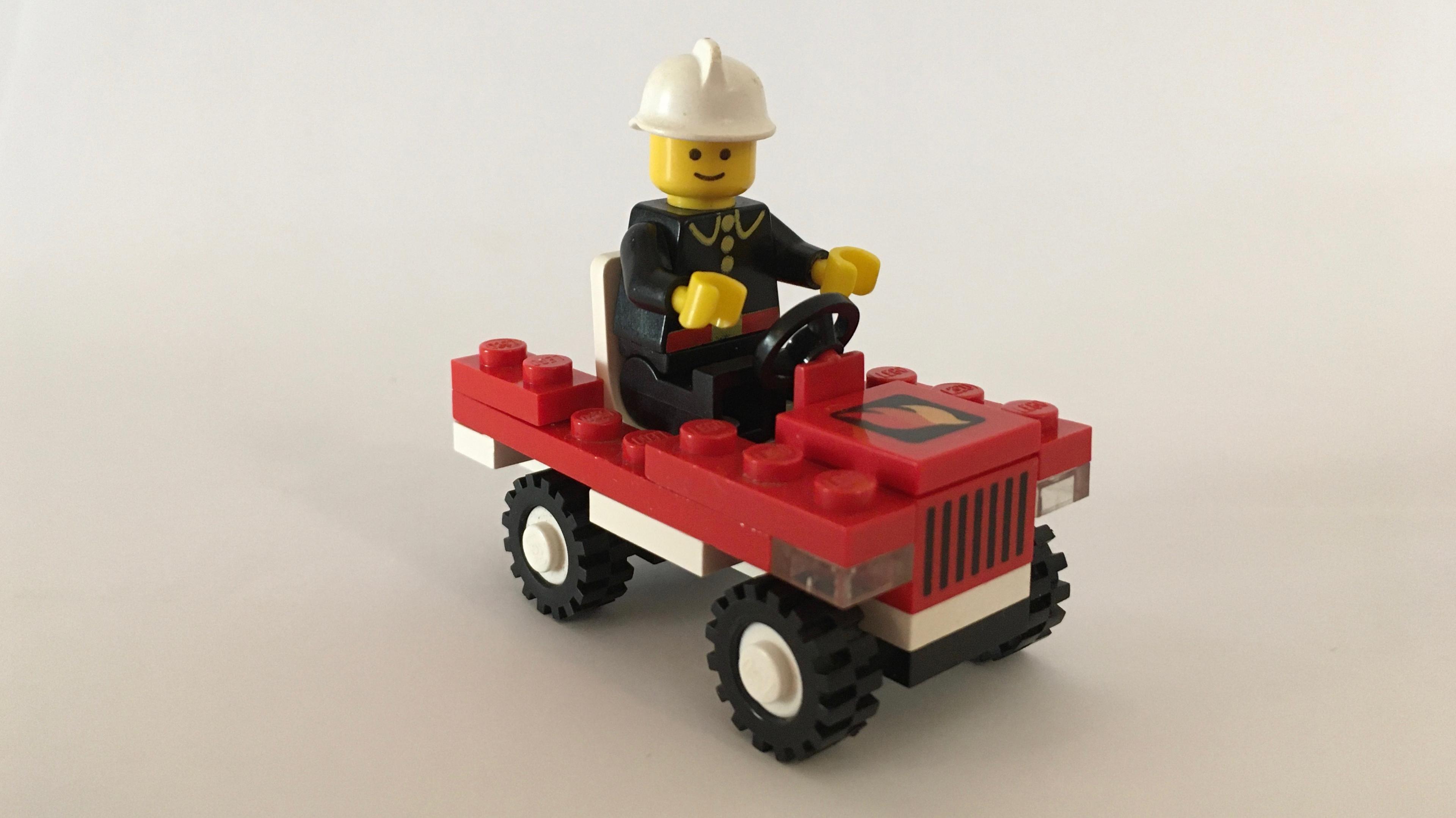 Lego Fire Chief's Car