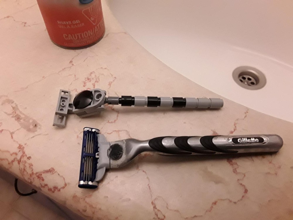 Lego Mach3 Razor