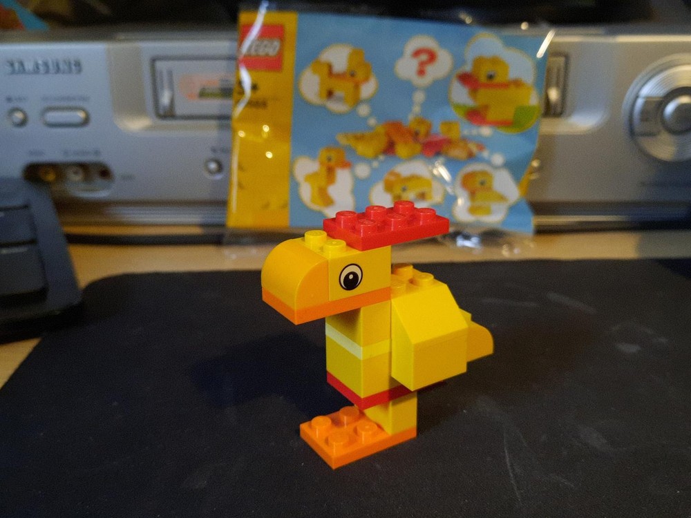 Lego 30503 Alternate Build - Exotic Bird