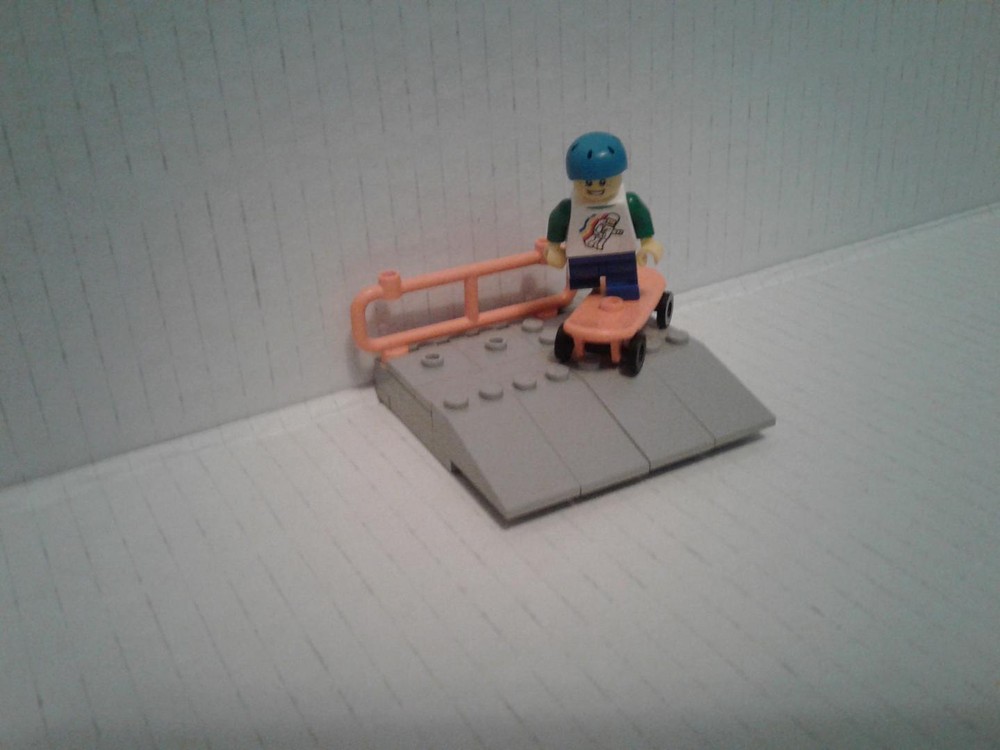 Lego Skate park ramp