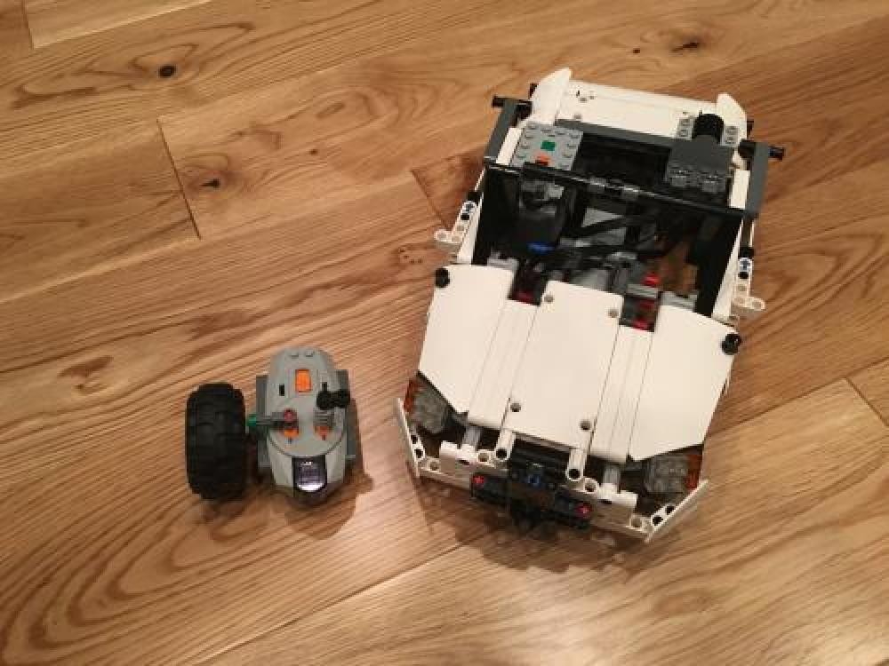 Lego Speedy Sedan