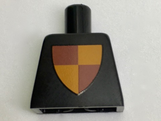 Lego Torso Castle Classic Shield Quartered Red/Yellow Pattern, Inside with Ribs (Reissue) / Black
