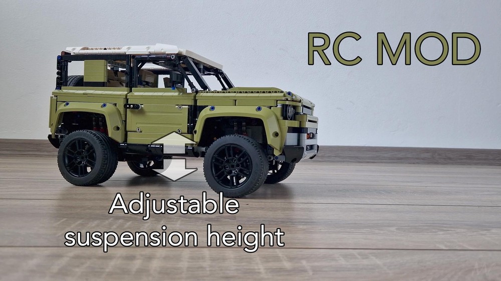 Lego Motorised Defender v5