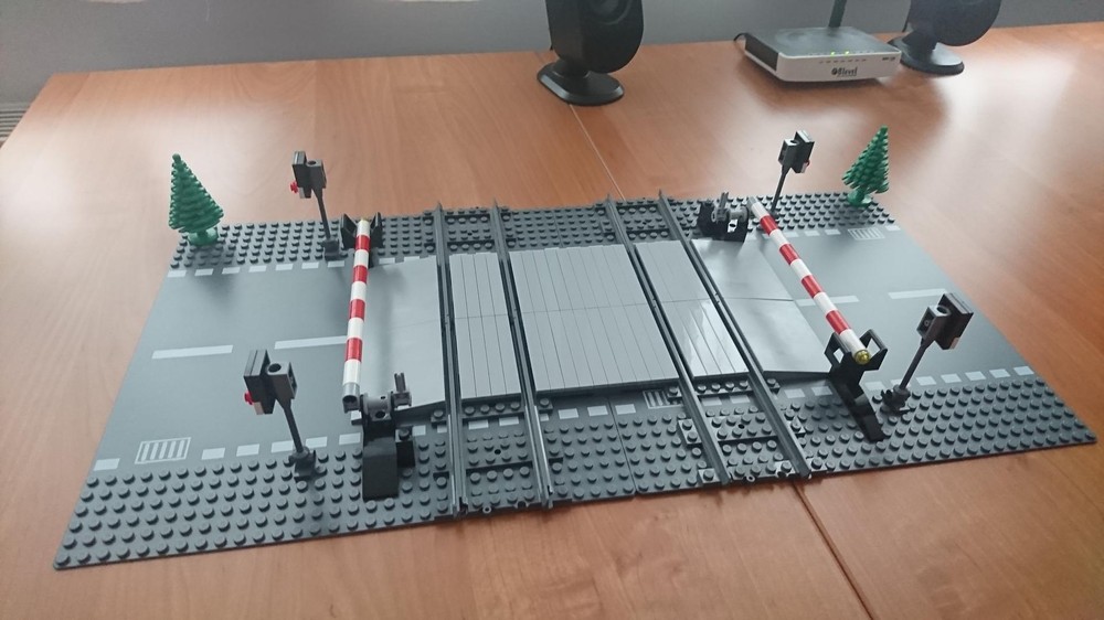 Lego Train Level Crossing - Double track
