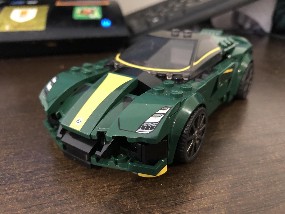Lego 76907 Aston Martin Supper Leggera