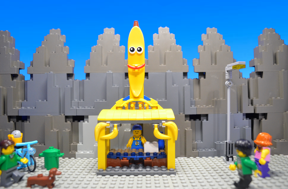 Lego Banana Stand