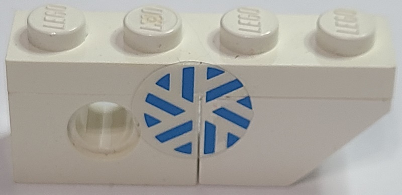 Lego Stickered Assembly 4 x 1 x 1 1/3 with Arctic Logo Pattern Model Left Side (Sticker) - Set 8640