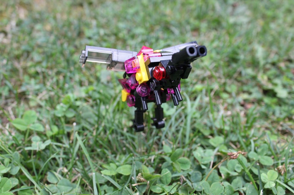Lego (G) - The Infused Bee