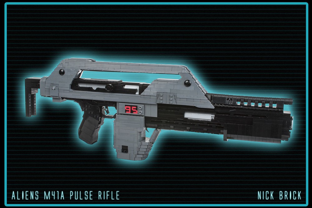 Lego Aliens M41A Pulse Rifle 1:1 Replica