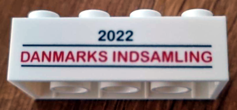 Lego Brick 2 x 4 with '2022 DANMARKS INDSAMLING' Pattern