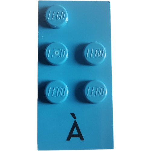 Lego Braille Brick 2 x 4 with 5 Studs ⠷ and 'À' Print