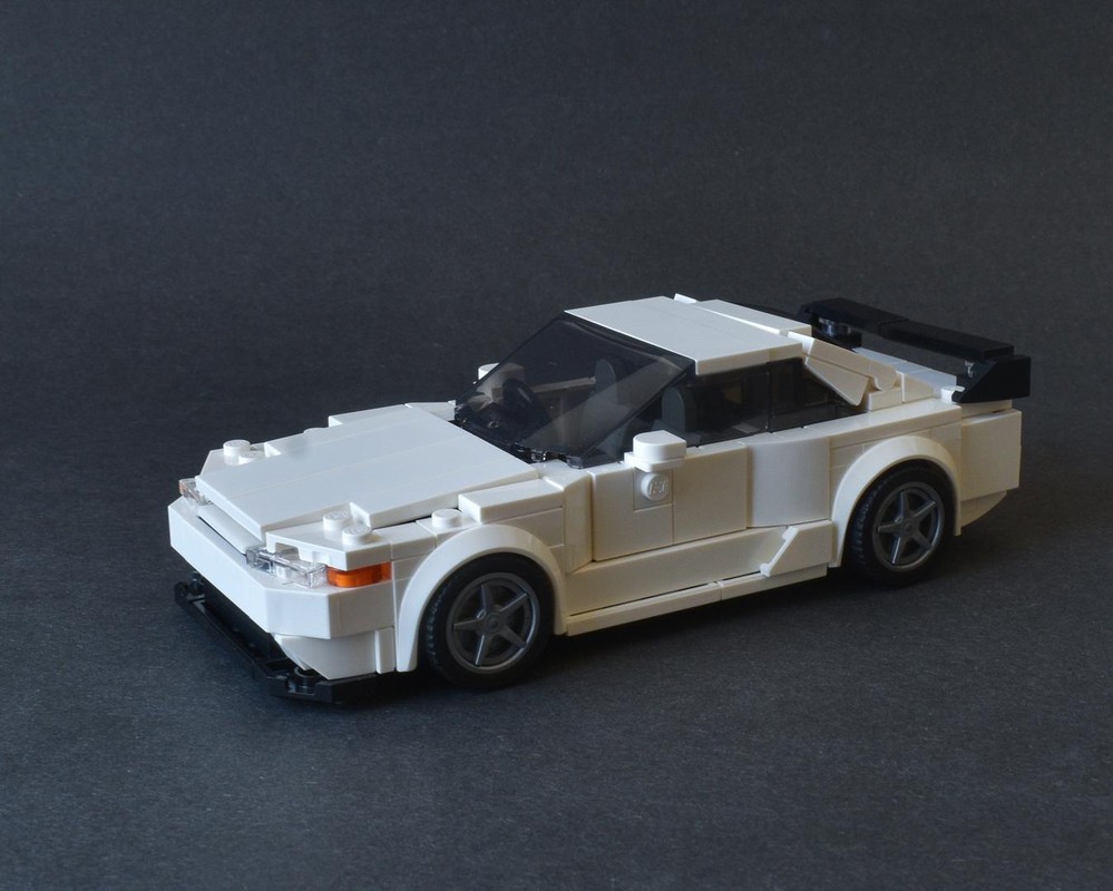 Lego Nissan Skyline GT-R (R32)
