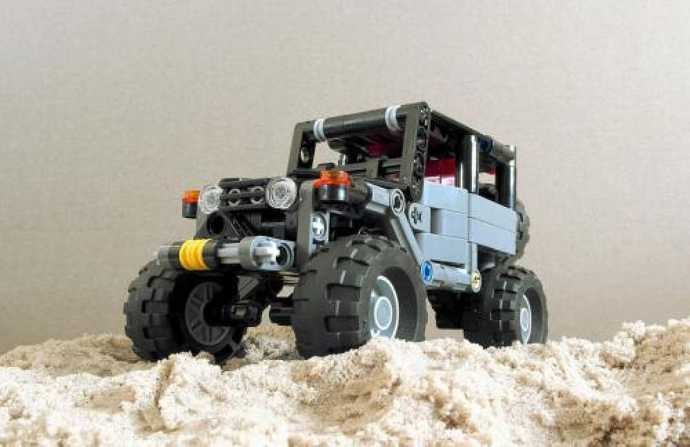 Lego Toyota Land Cruiser J40 - ICON Rework