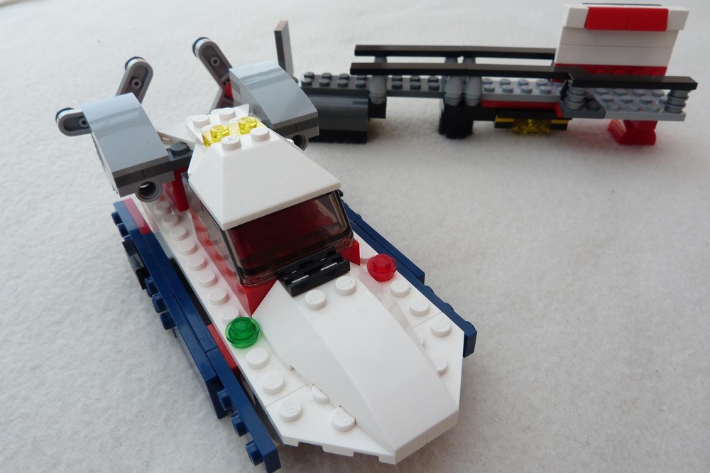 Lego 31020 Swamp Boat and Dock