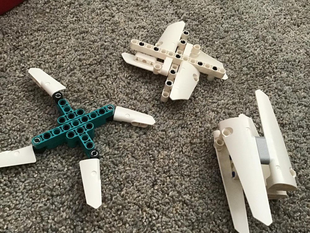 Lego Ninja stars.