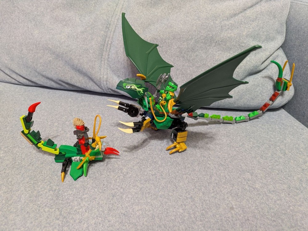 Lego Taloned Paw vs Tailed Horn 31161+71829