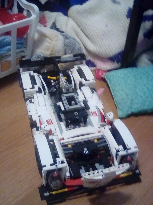 Lego 42096 Opening Doors and opening hood mod