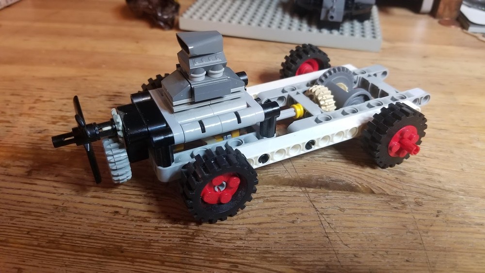 Lego Chassis with 2-cylinder engine and differential