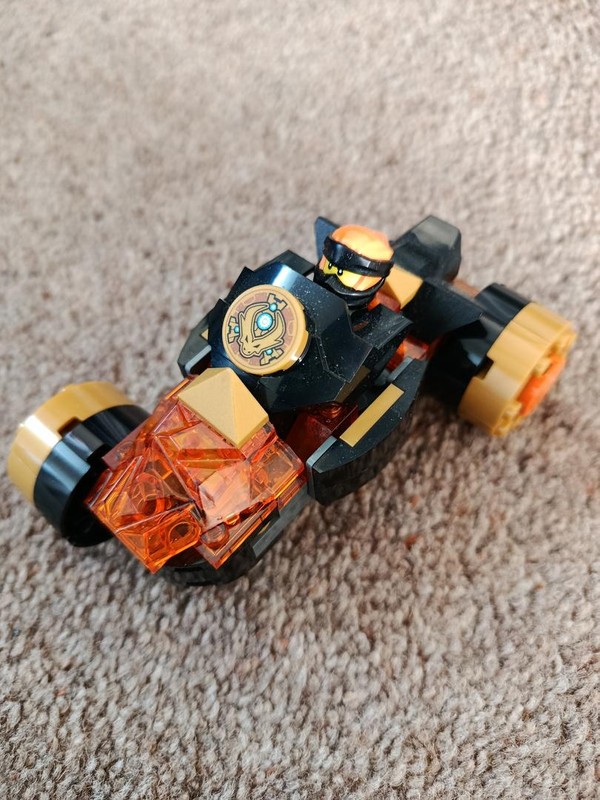 Lego 71806 Cole's Z-bike