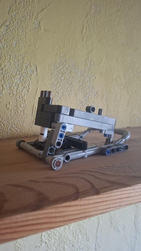 Lego Rear stand for H2R