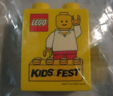 Lego Duplo, Brick 1 x 2 x 2 with LEGO KidsFest 2011 Pattern / Yellow