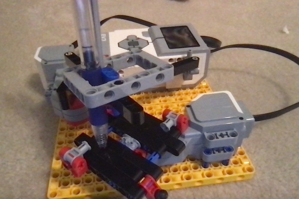 Lego EV3 and spike prime spirograph