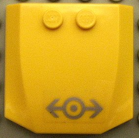 Lego Wedge 4 x 4 x 2/3 Triple Curved with Train Logo Silver Pattern (Sticker) - Sets 4514 / 10128 / Yellow