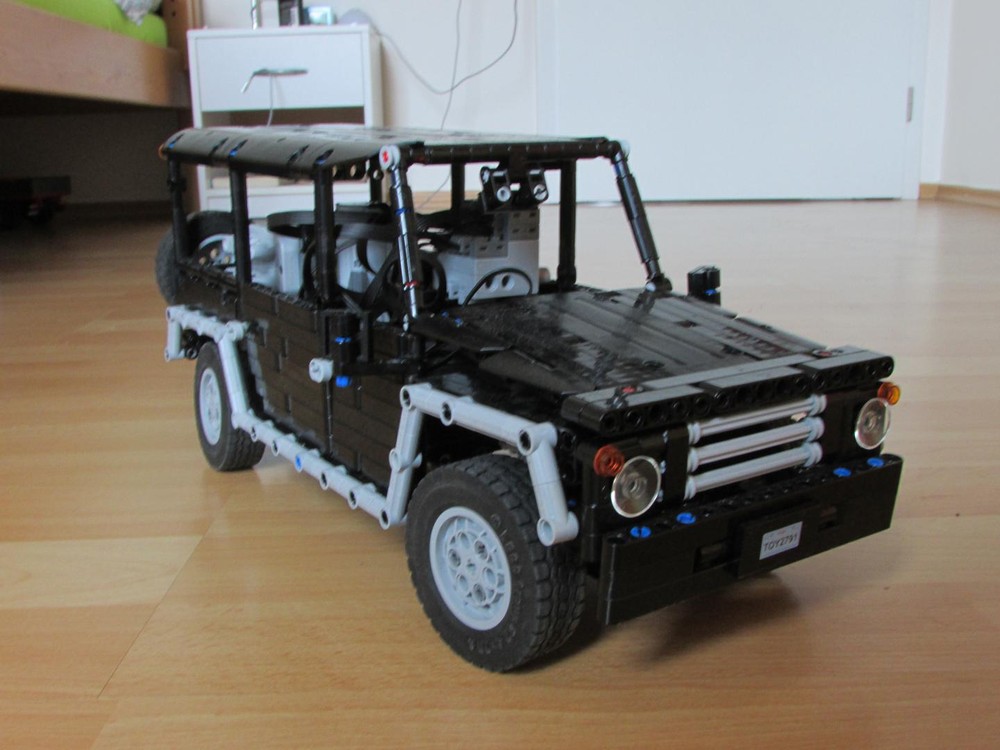 Lego Safari Jeep central dif lock
