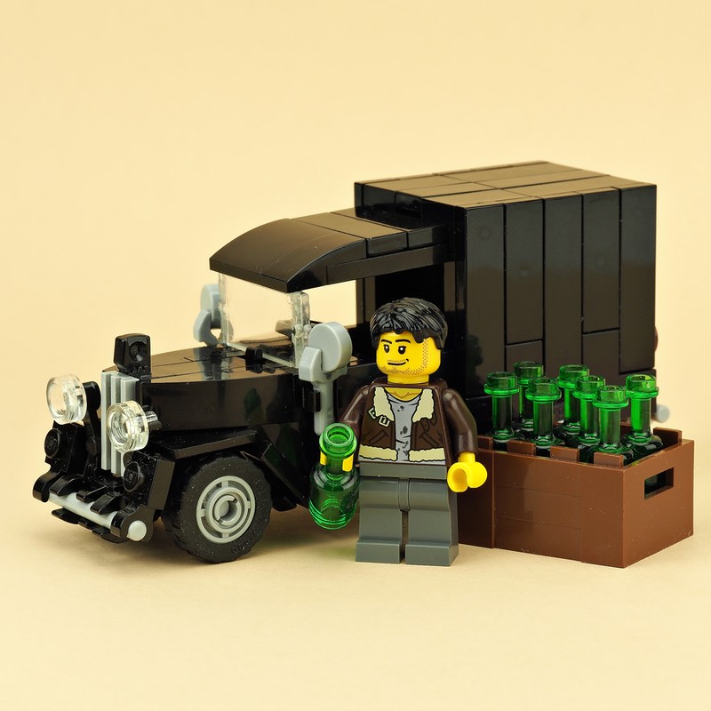 Lego 1930s Van, Bootleggers