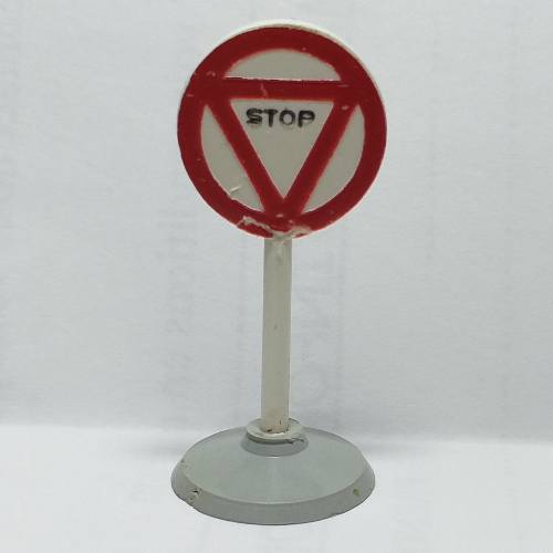 Lego Road Sign Old Round with White Arrow Right Print & Type 1 Base