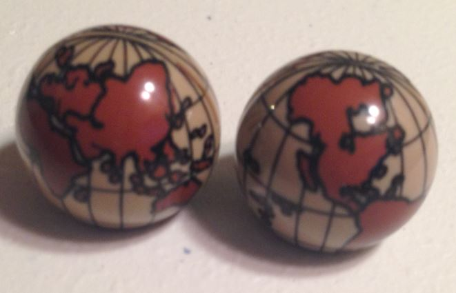 Lego Cylinder Hemisphere 2 x 2 with Reddish Brown Globe Pattern