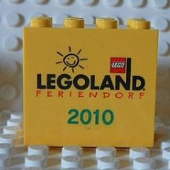 Lego Brick 2 x 4 x 3 with Legoland Feriendorf 2010 Pattern