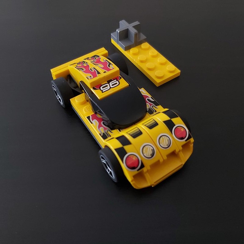 Lego Alternative Street Maniac
