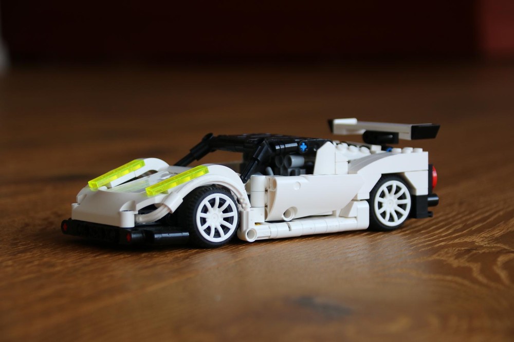 Lego 1:20 Technic supercar