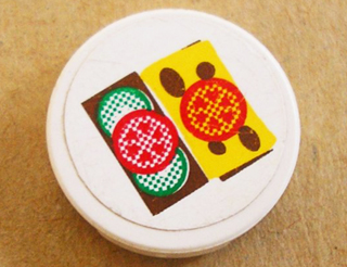 Lego Tile, Round 2 x 2 with Tomato, Cheese and Cucumber Pattern (Sticker) - Sets 5875 / 5876