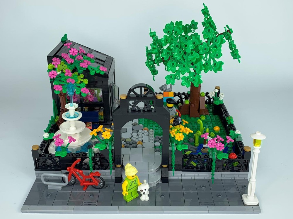 Lego Greenhouse Park