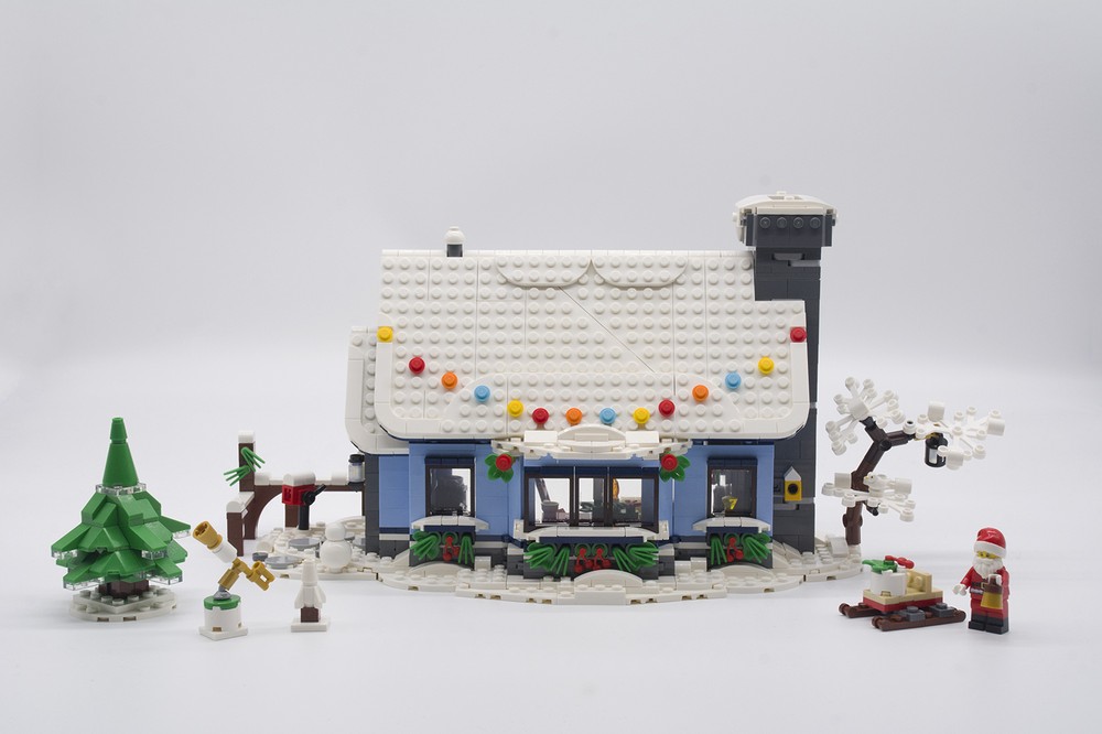 Lego Winter Village Holiday Home