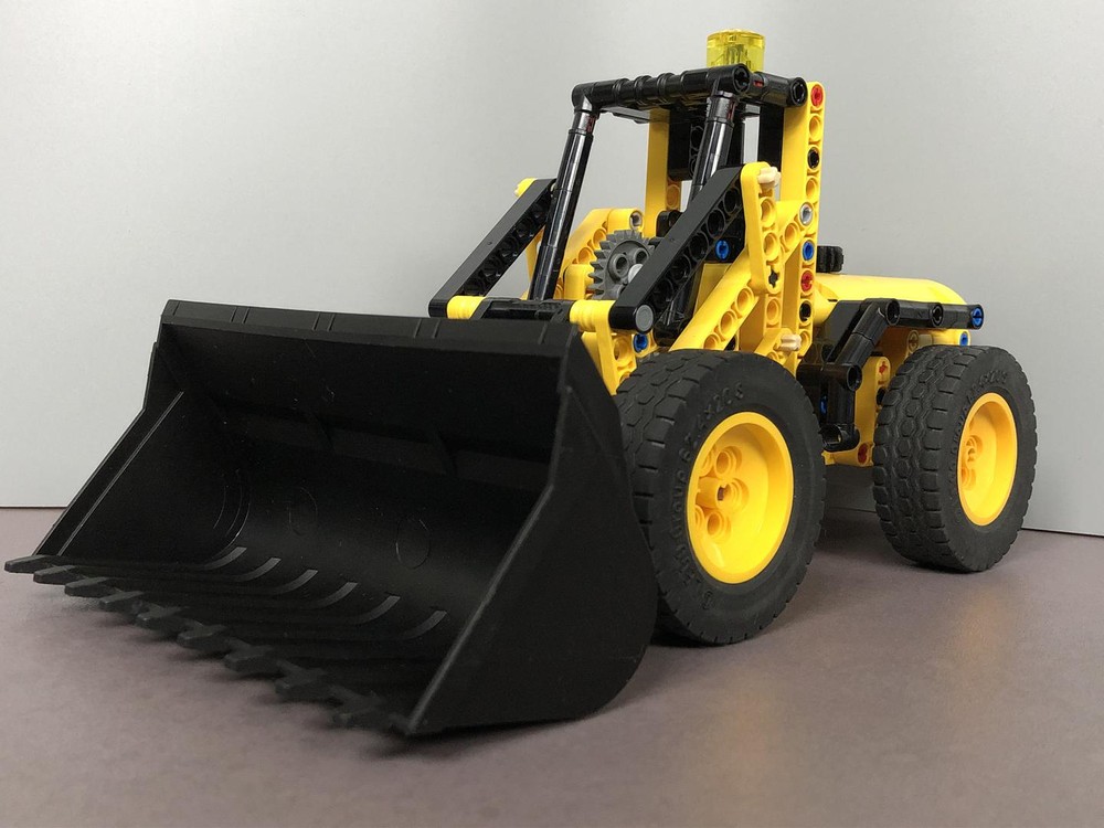 Lego 8853 Wheel Loader studless version