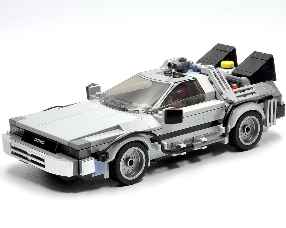 Lego DeLorean Time Machine