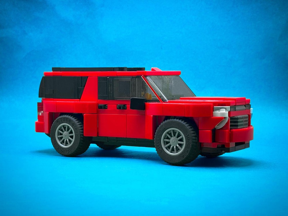 Lego Bowtie Suburban