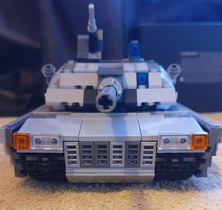 Lego MBT