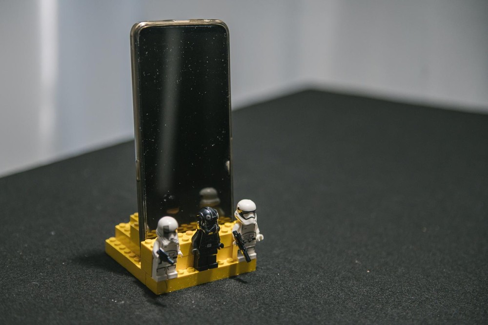 Lego mobile phone holder