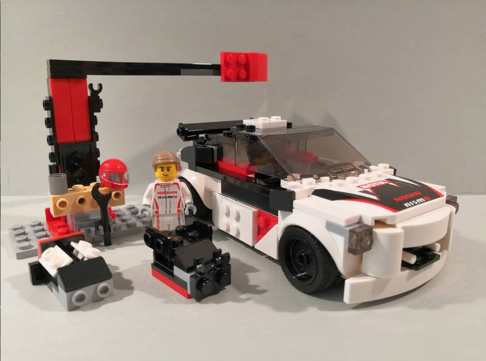 Lego 76896 race Car