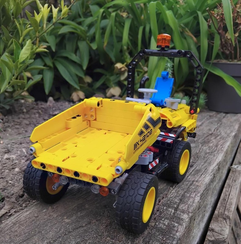 Lego Front Tipper