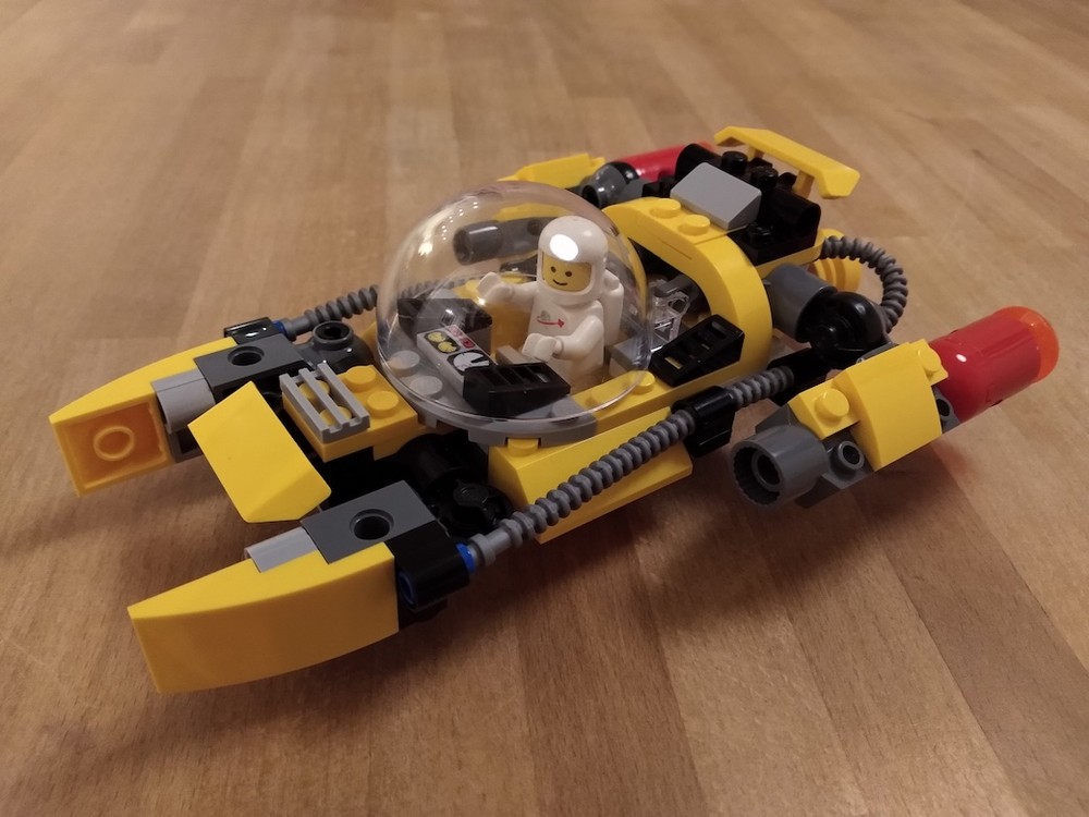 Lego Spaceship 31090 alternate MOC