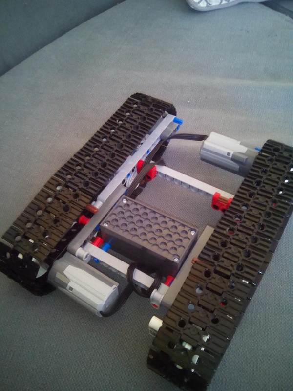 Lego 42065 chassis only w buwizz